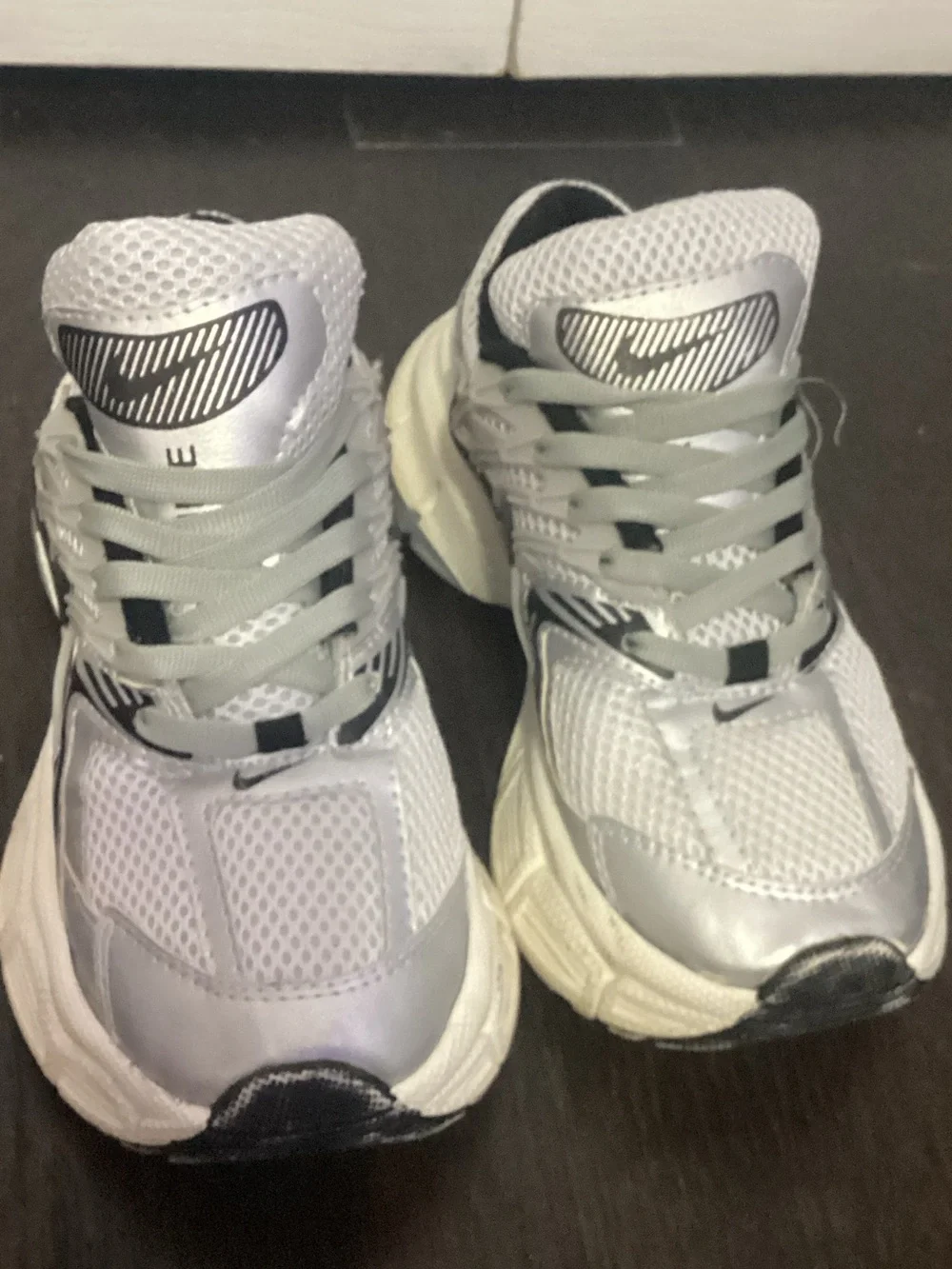 Nike Kids Silver Gray White Mesh Athletic Sneakers